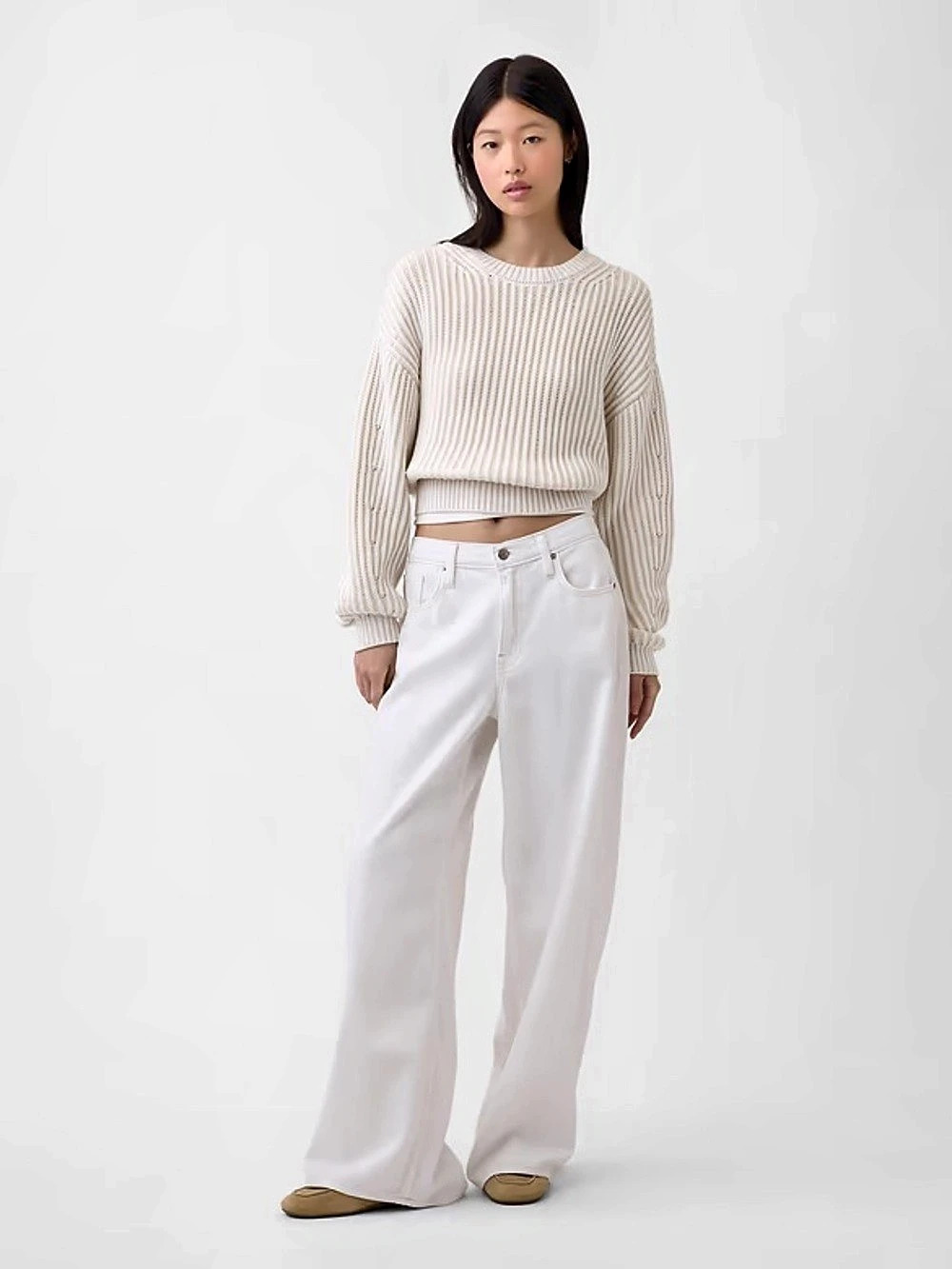 Gap NWT Extra Baggy Low Rise Jeans Widest Leg they have in clean White Waist 25